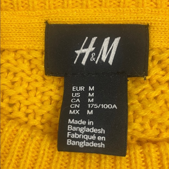 H&M Vibrant Yellow Crew Neck Sweater  Long Sleeve Drop Shoulders Sz M - Picture 7 of 12